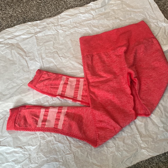 EUC salsa red in line leggings sz S - Picture 2 of 4